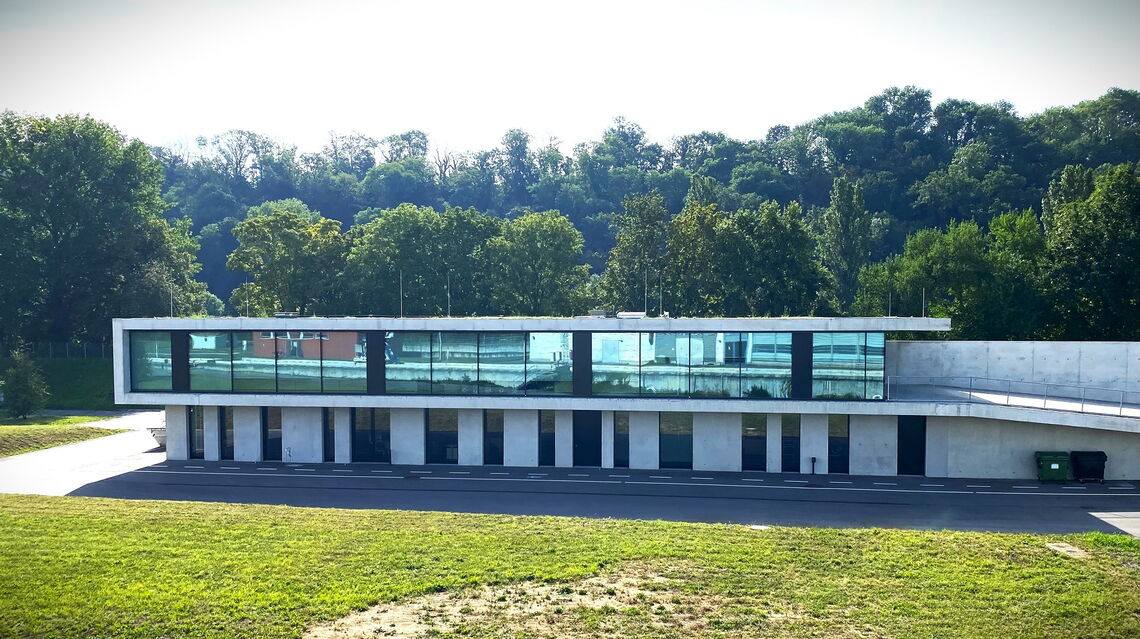 fertiggestelltes Besucherzentrum in Mühlhausen