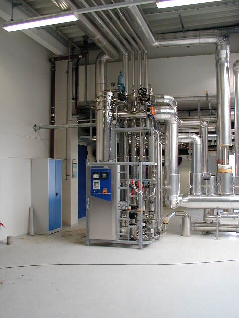 Neubau Werk 5 der Gambro Dialysatoren GmbH Hechingen, Apparate für Dampf, Kondensat, Heizwasser, Kalt- und Kühlwasser, Trinkwasser, Grauwasser, Prozesswasser, Stickstoff, Prozessluft, Druckluft, NMP und weitere Reinstmedien